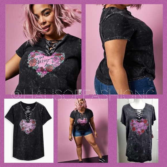 TORRID BETSEY JOHNSON Heart Lace-Up Black Mineral Wash Tee! NWT! - Picture 2 of 7